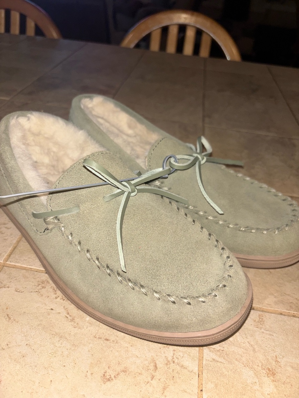 New my slippers Men's Suede Moccasin Slippers in Sage Green Sz 10